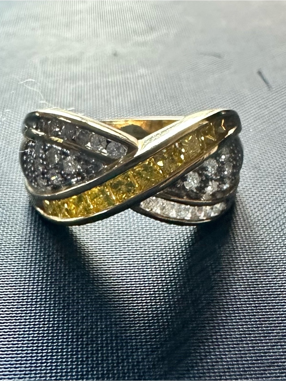 Signed Vintage 14K Two-Tone Gold Crossover Ribbon Band Ring Herff Jones Stamp